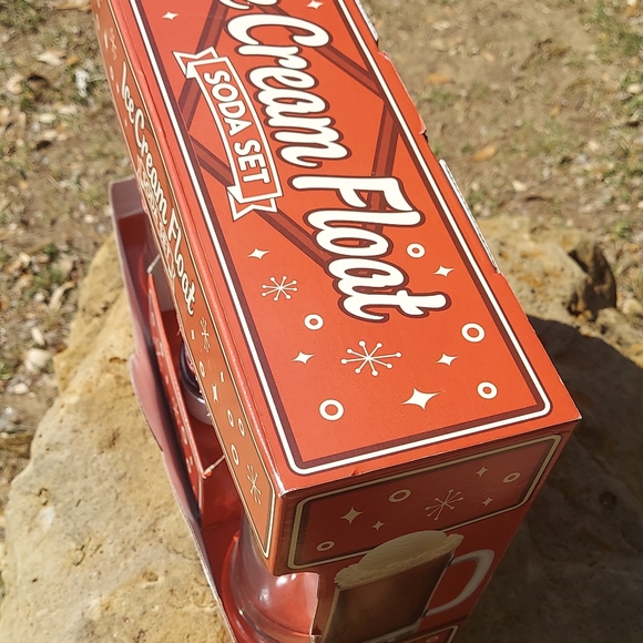 A&W ice cream float soda set - Picture 2 of 5